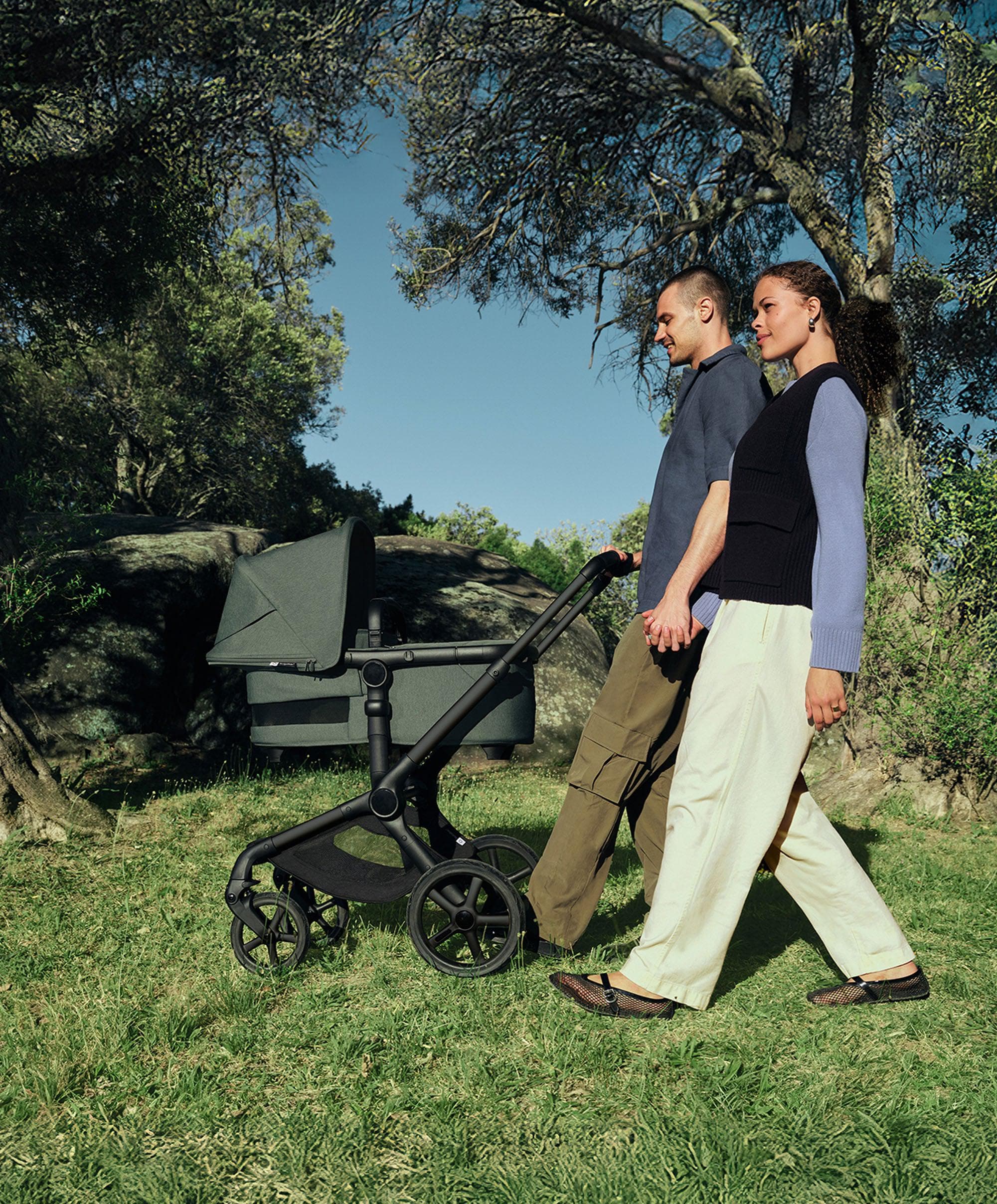 Bugaboo Fox 5 Renew Pushchair Bundle With Maxi-Cosi Pebble 360 Pro Car Seat & Base (9 Pieces) – Forest Green - Image 2