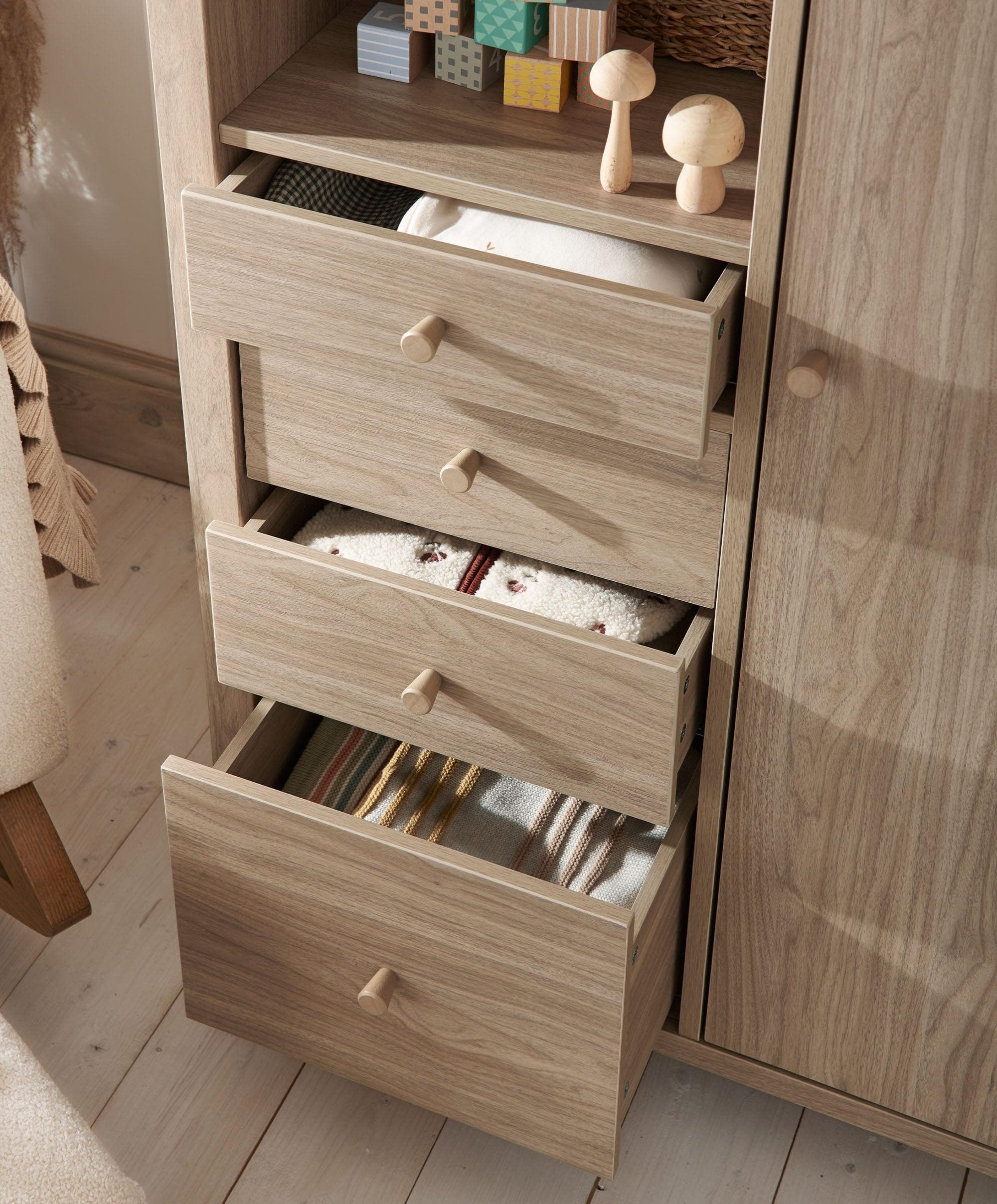 Barton Wardrobe - Oak - Image 3