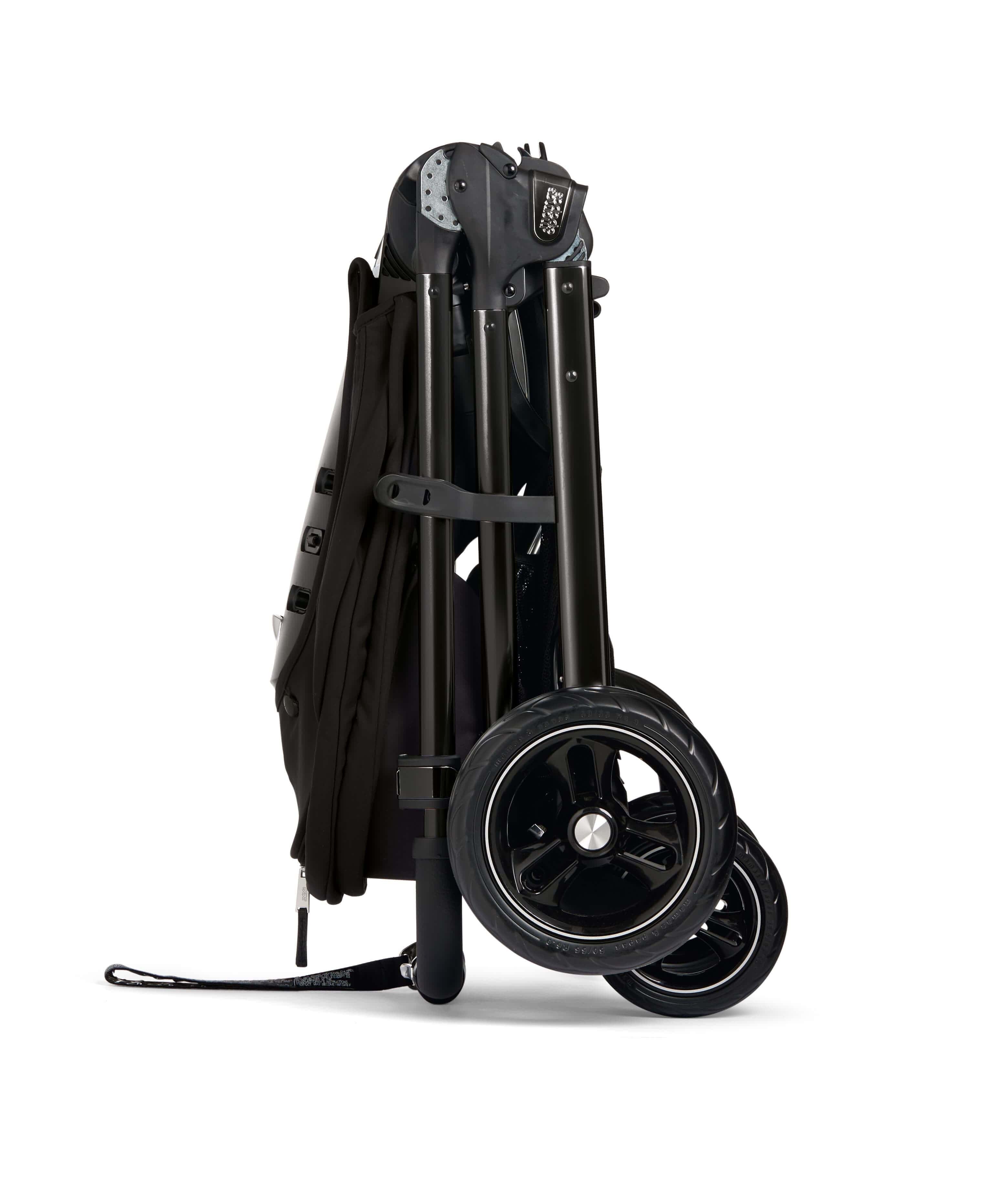 Flip XT³ Pushchair Essential Bundle (6 Pieces) - Ink - Image 5