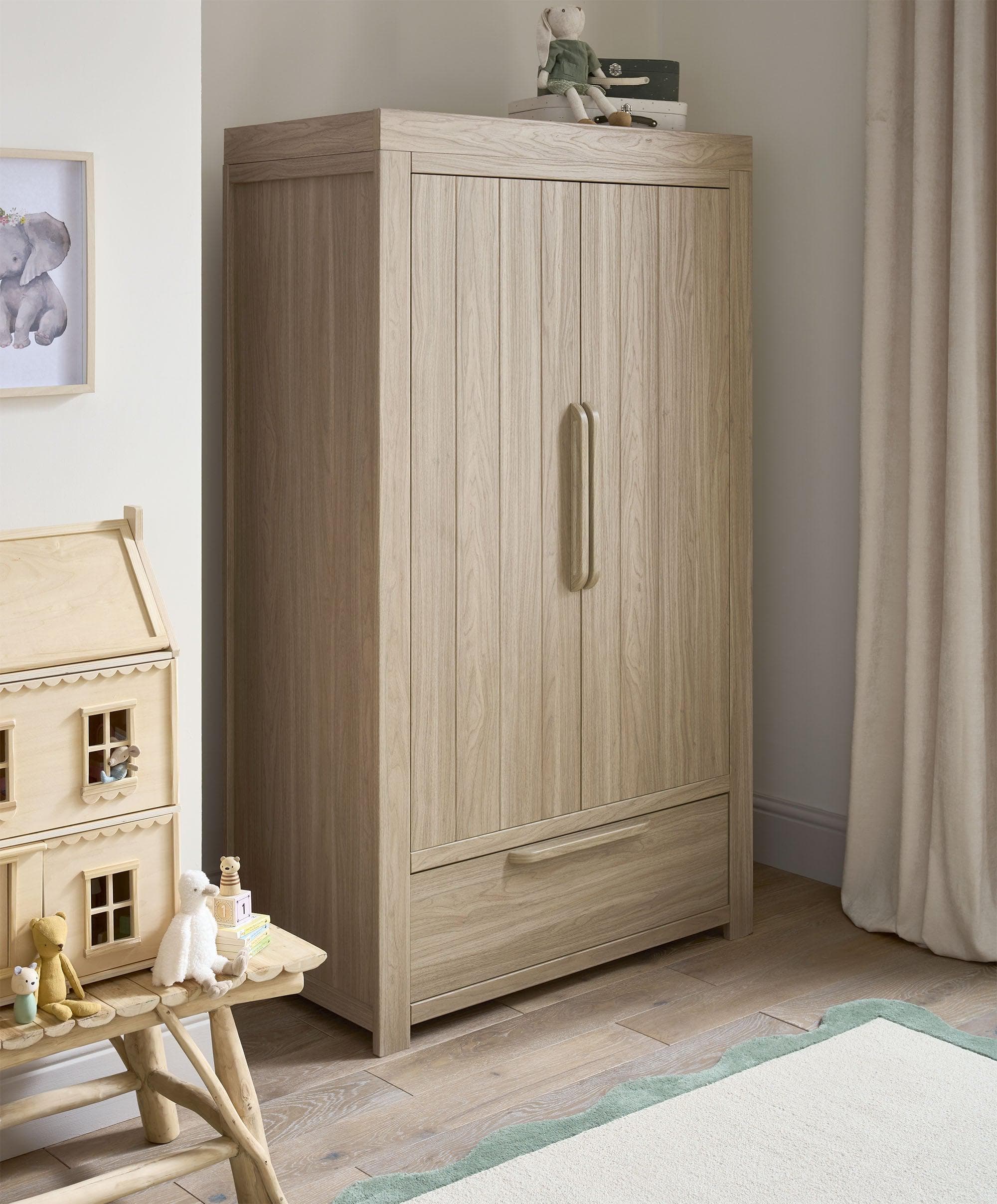 Franklin 3 Piece Cotbed Range with Dresser Changer & Double Wardrobe - Oak - Image 10