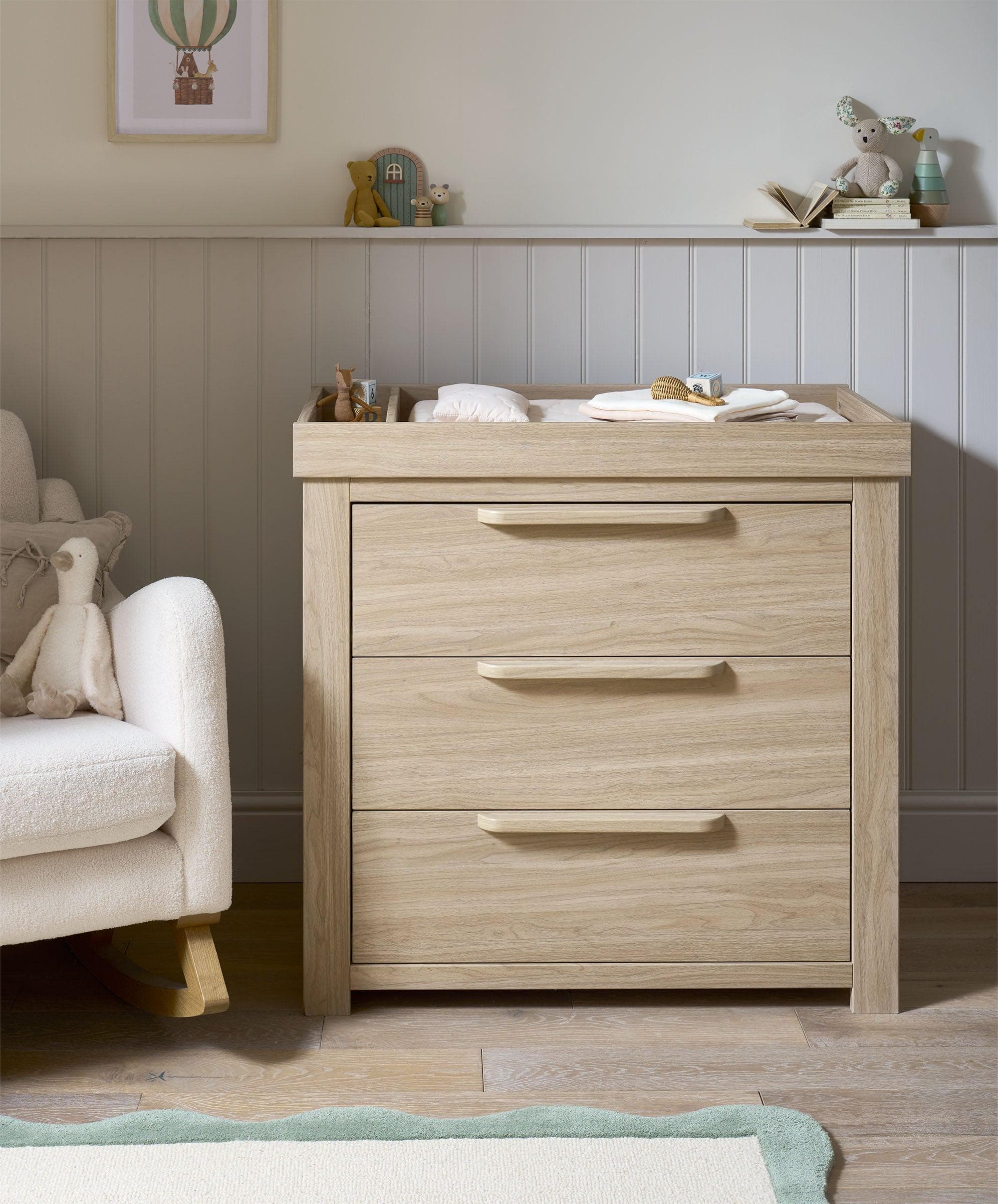 Franklin 3 Piece Cotbed Range with Dresser Changer & Double Wardrobe - Oak - Image 7