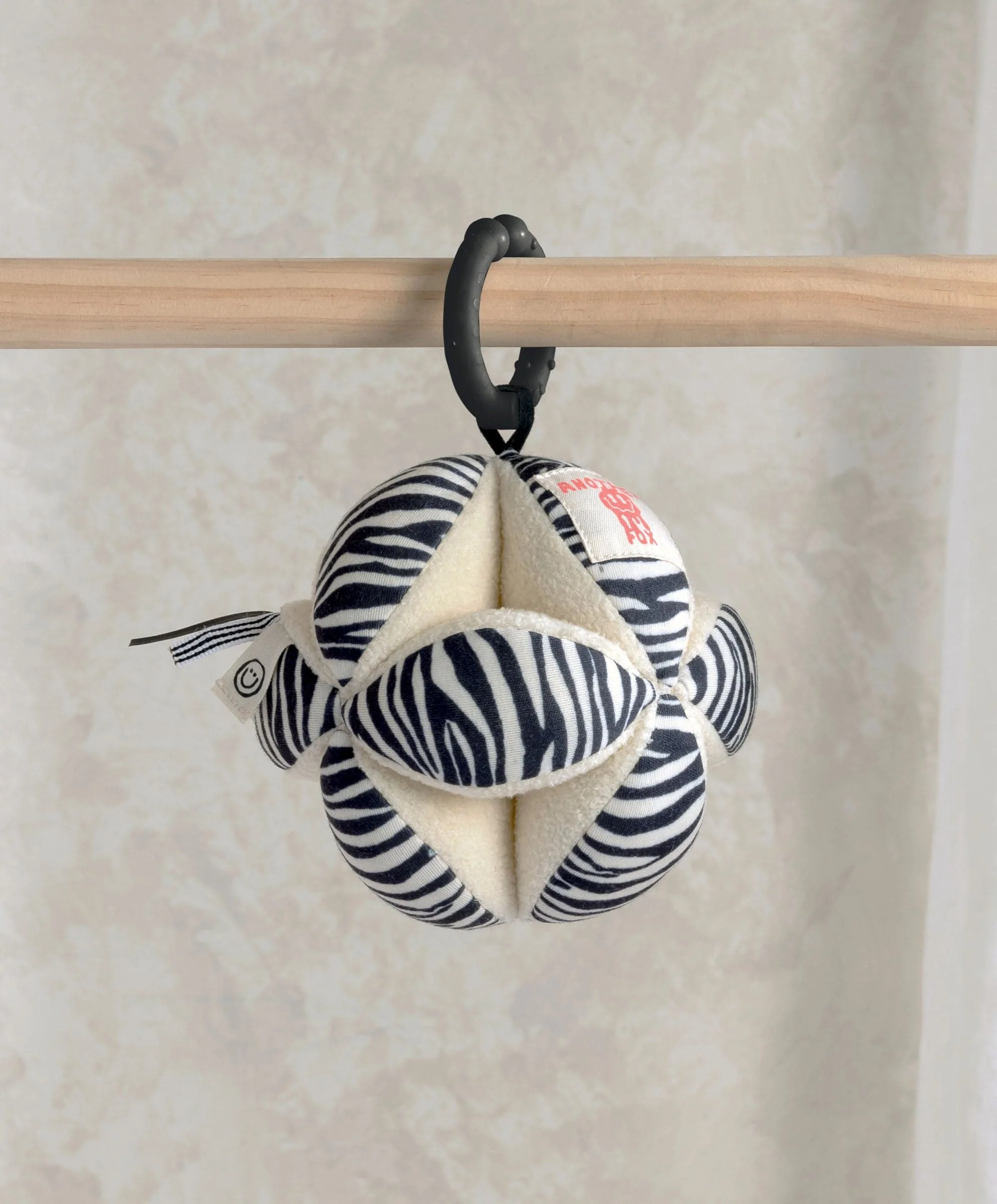Another Fox Gift Box - Medium - Image 3