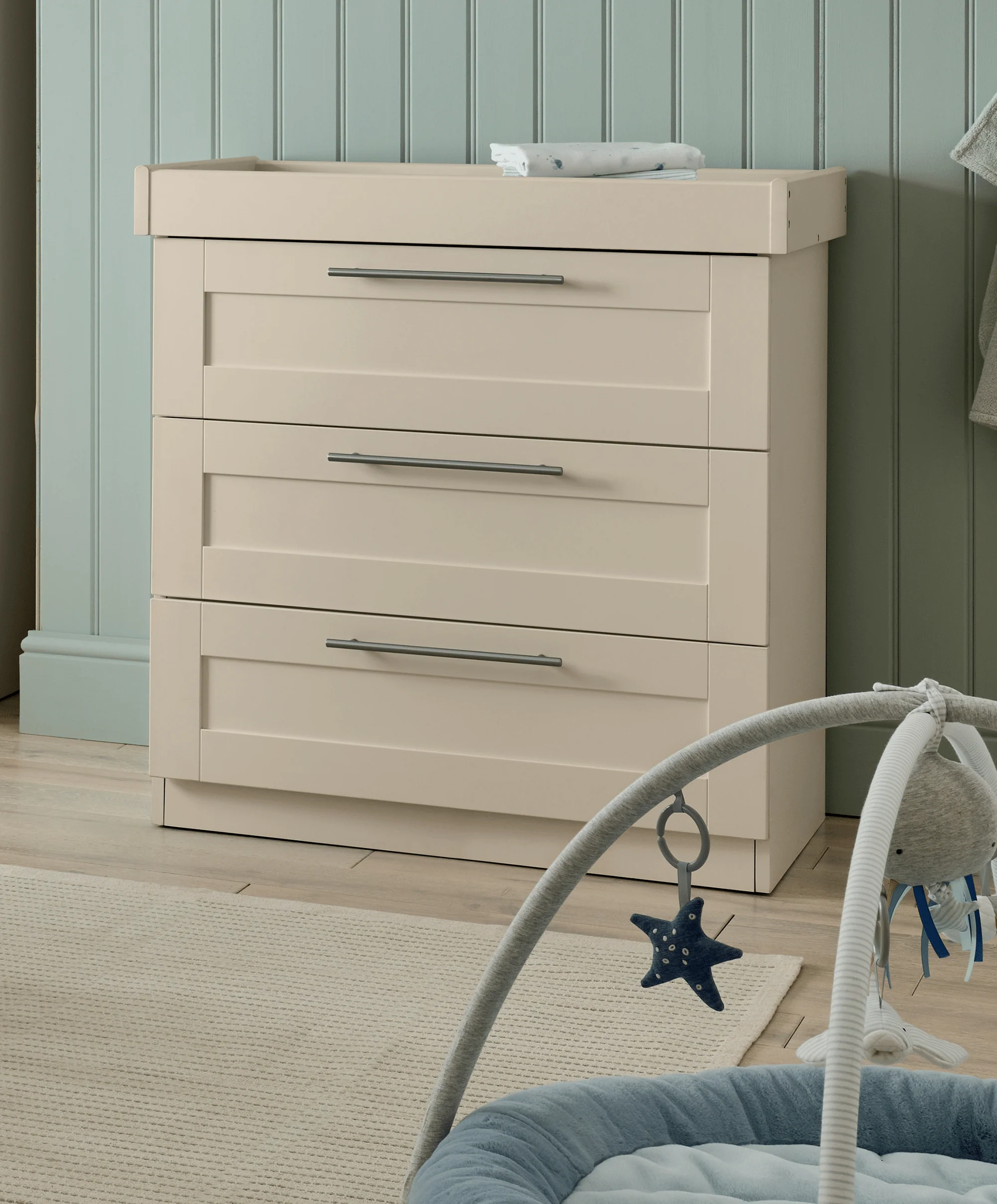 Hampden Nursery Bundle with Lua Bedside Crib (6 Piece) – Cashmere - Image 4