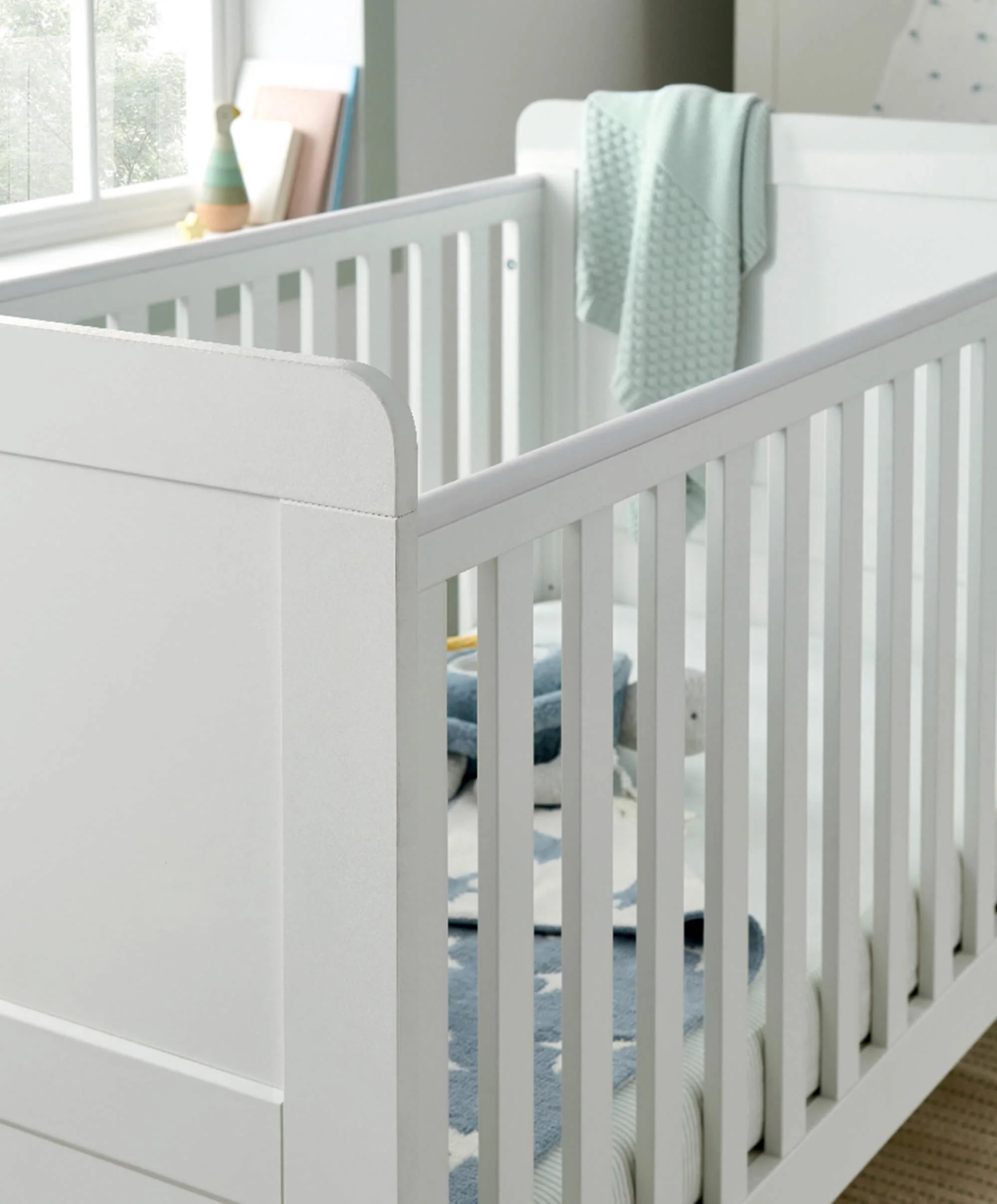 Hampden Cotbed & Luxury Hybrid Twin Cotbed Mattress Bundle - White - Image 7