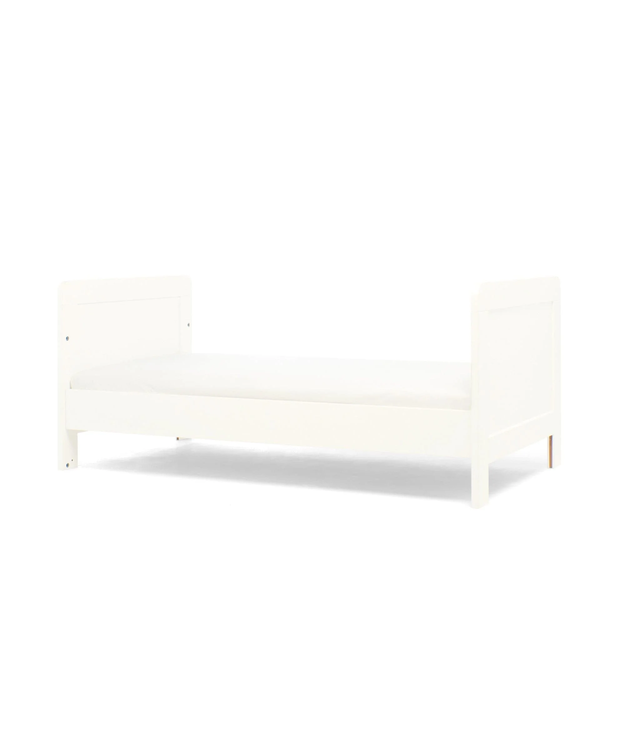 Hampden 3 Piece Cotbed Range with Dresser Changer & Wardrobe - White - Image 8