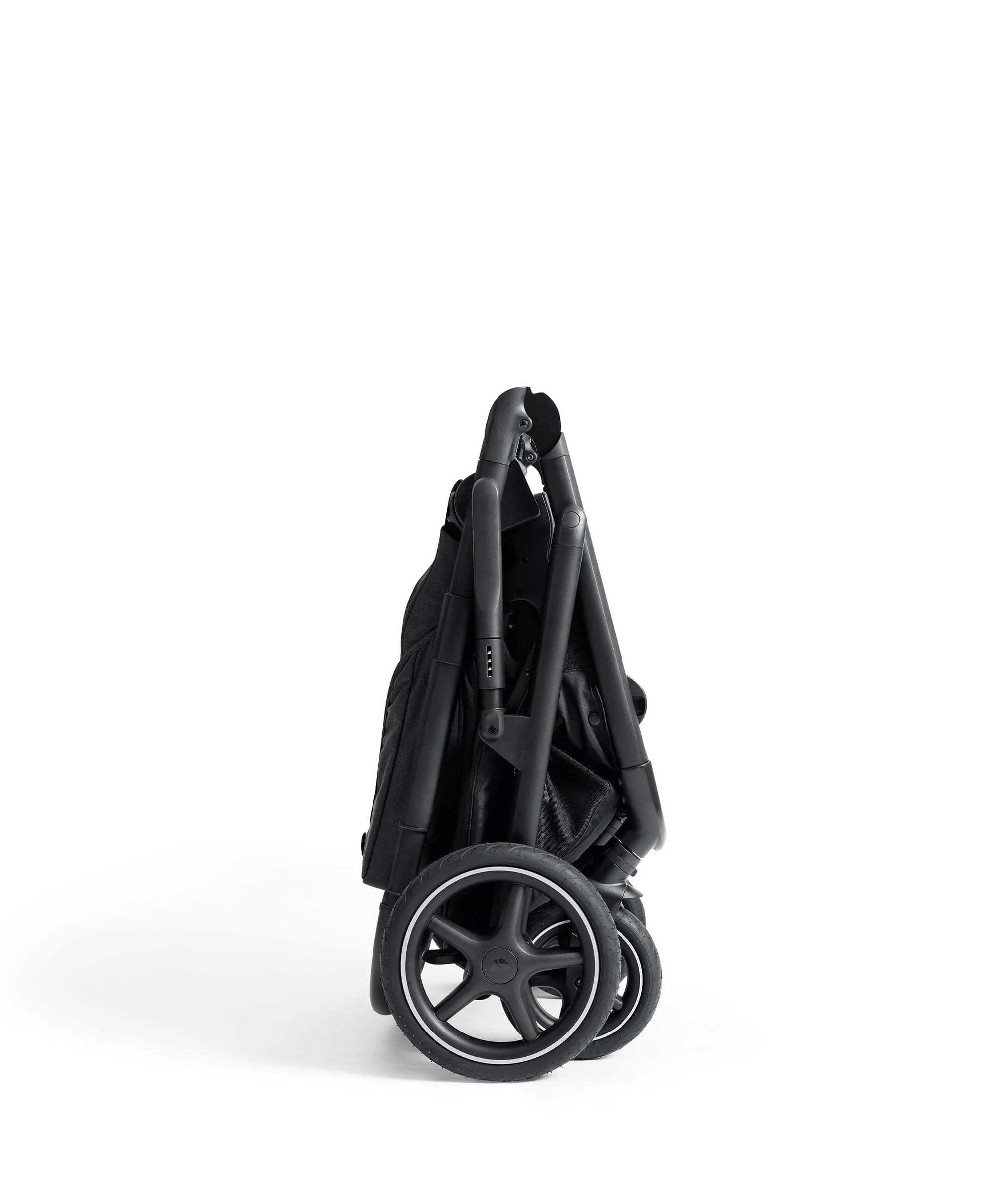 Joie Versiti⢠Signature Pram - Eclipse - Image 10