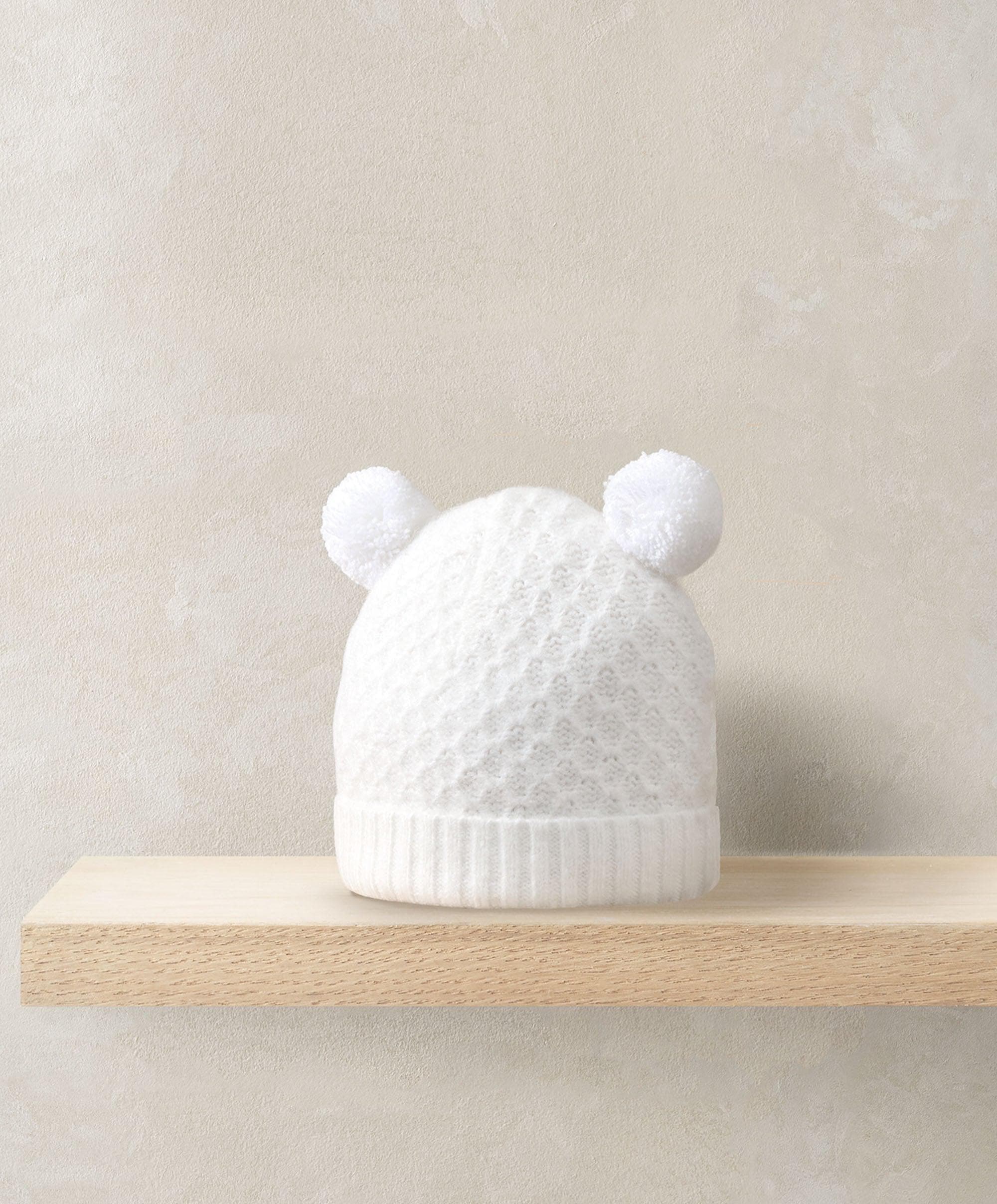 Rib Knit Hat & Pom Poms - White