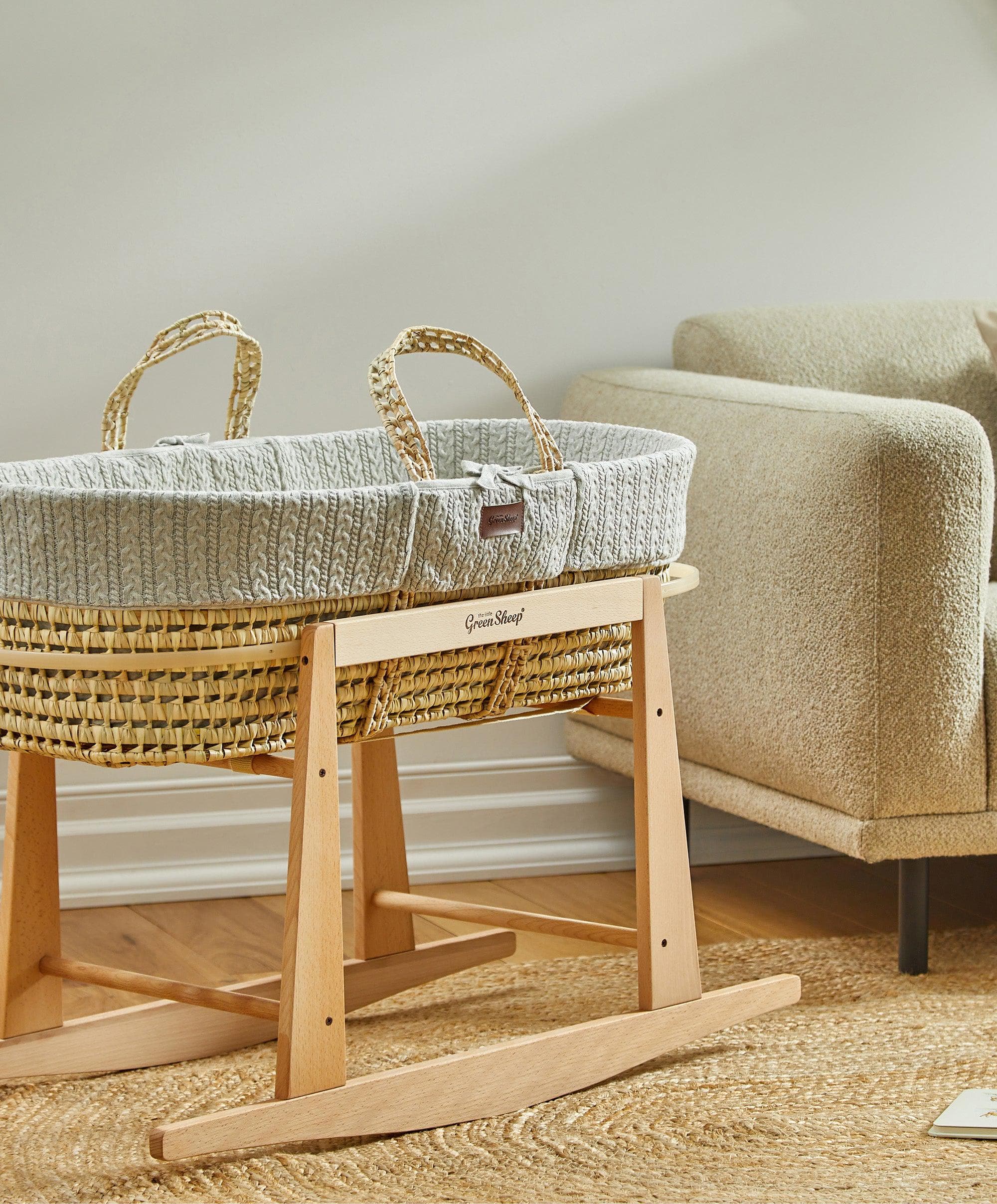 Little Green Sheep Natural Knitted Moses Basket & Mattress - Dove - Image 3