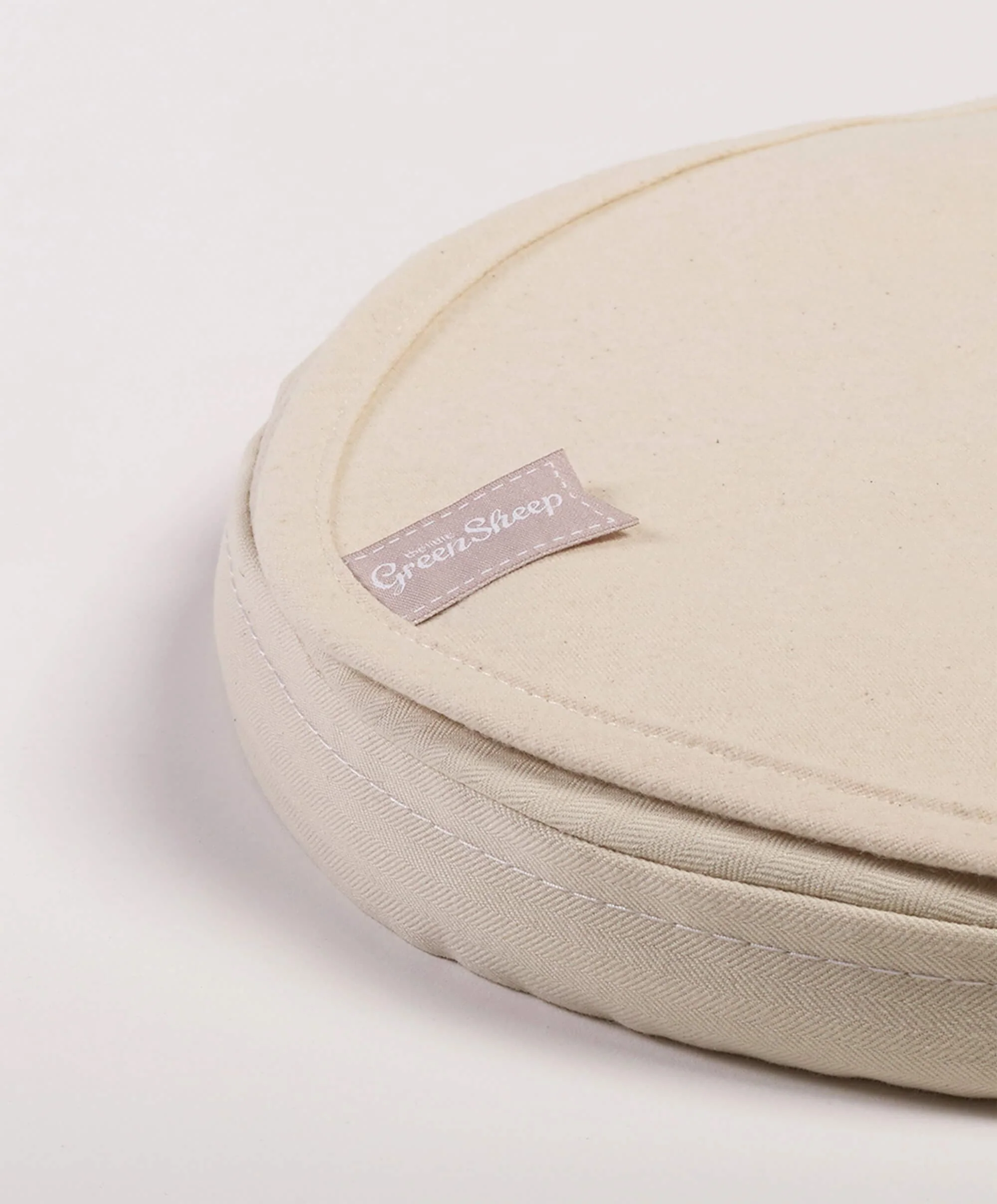 The Little Green Sheep Organic Moses Basket / Pram Mattress Protector in Natural White - Image 2