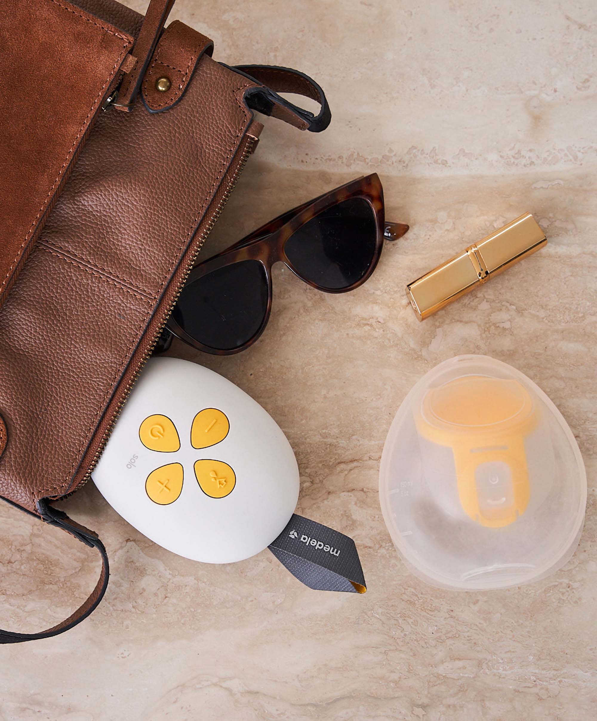 Medela Solo&trade; Hands Free Single Electric Breast Pump - Image 5