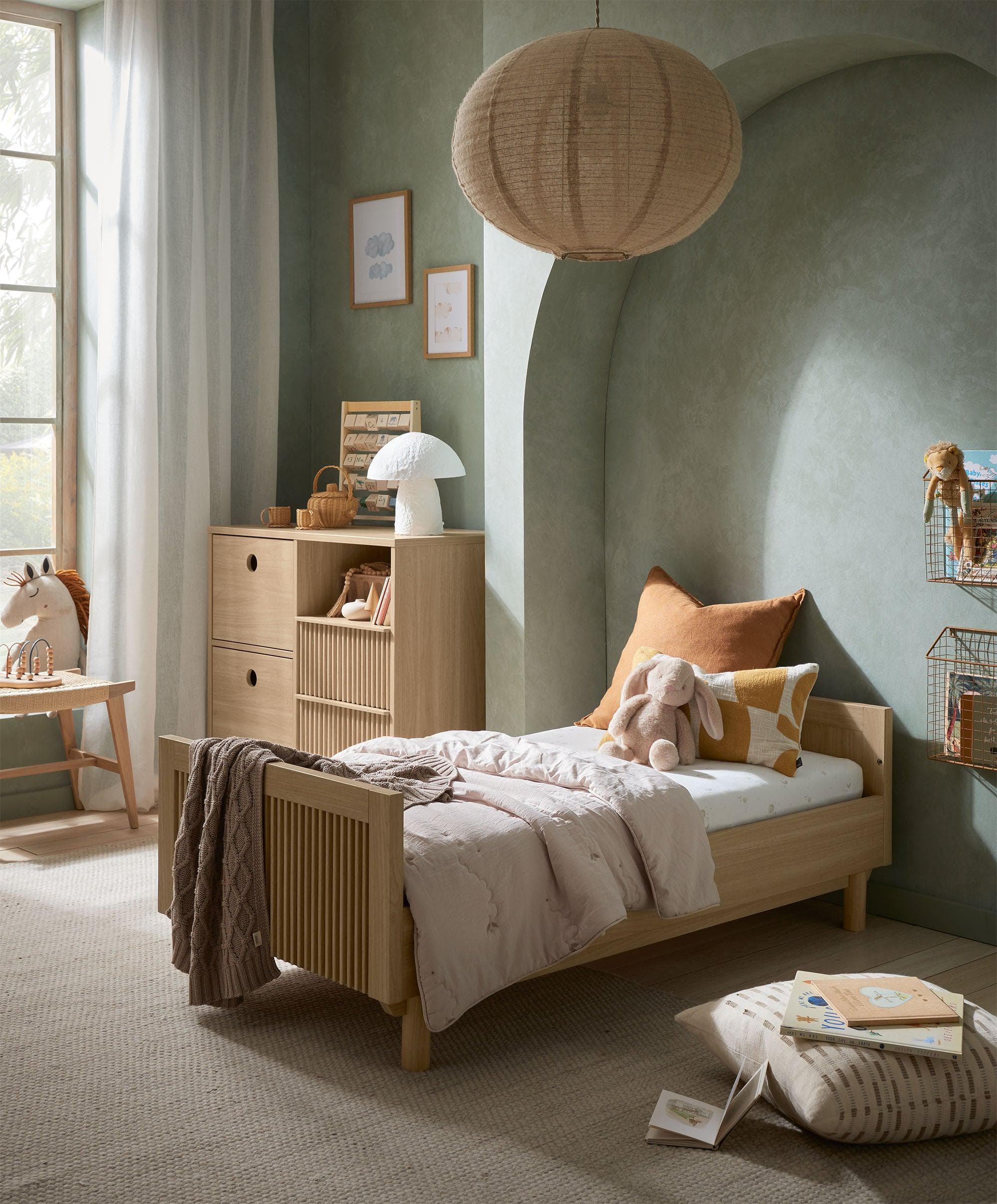 Oska 2 Piece Cotbed Set with Dresser Changer - Oak - Image 5