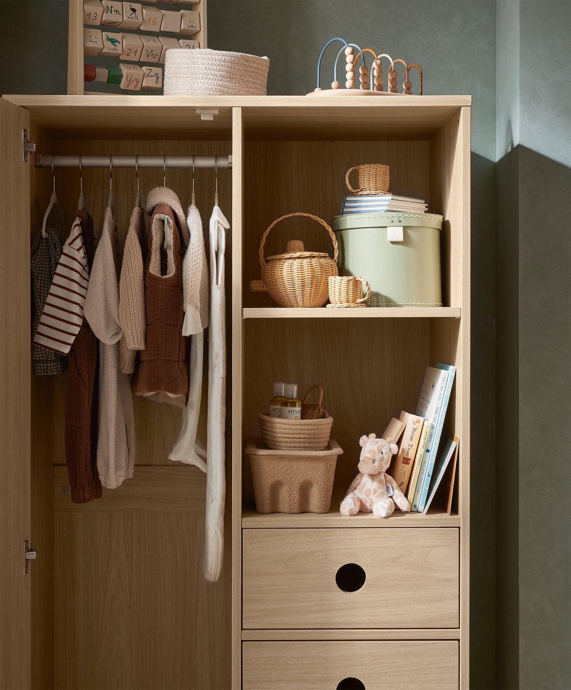 Oska Wardrobe - Oak - Image 3