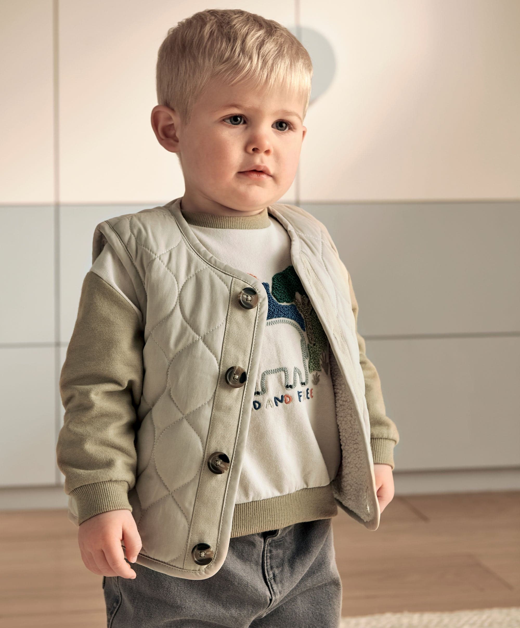 Quilted Gilet - Beige - Image 3