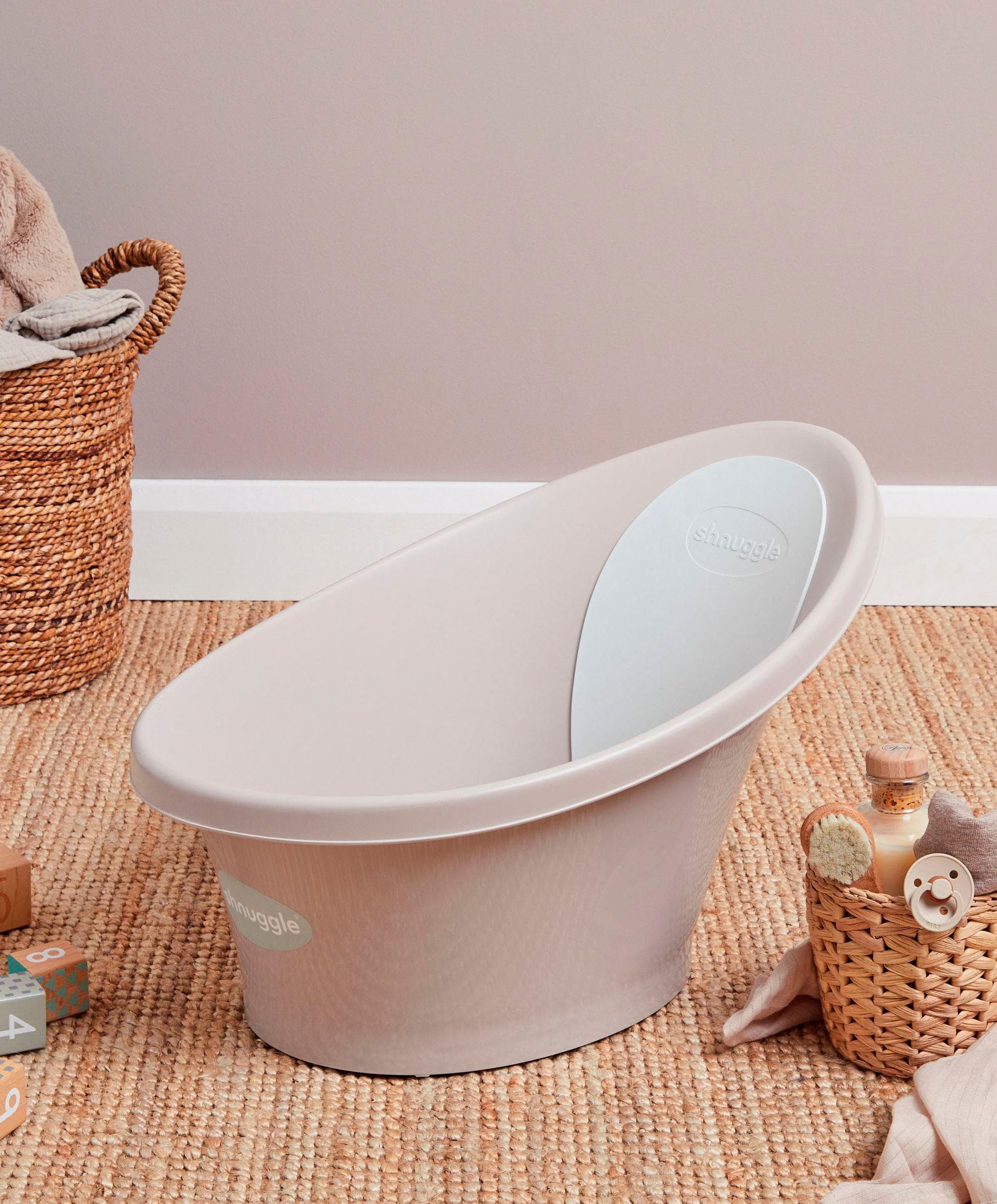Shnuggle Newborn Baby Bath - Taupe
