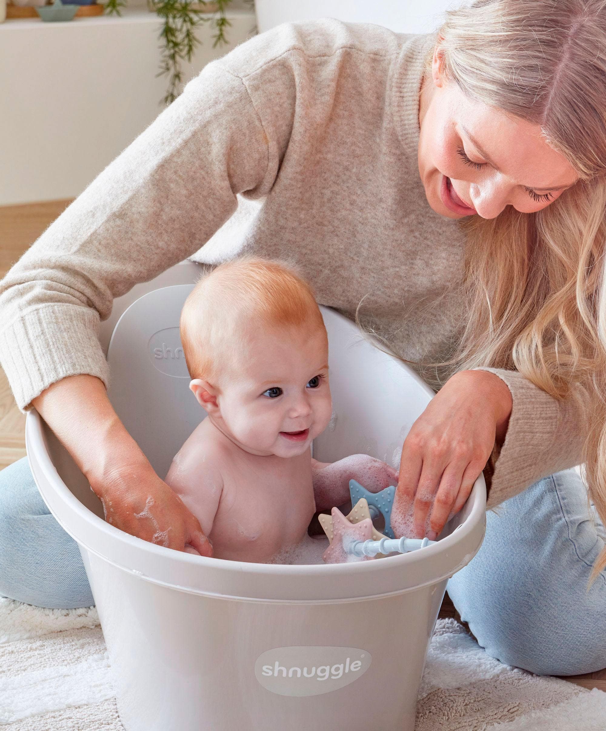 Shnuggle Newborn Baby Bath - Taupe - Image 6