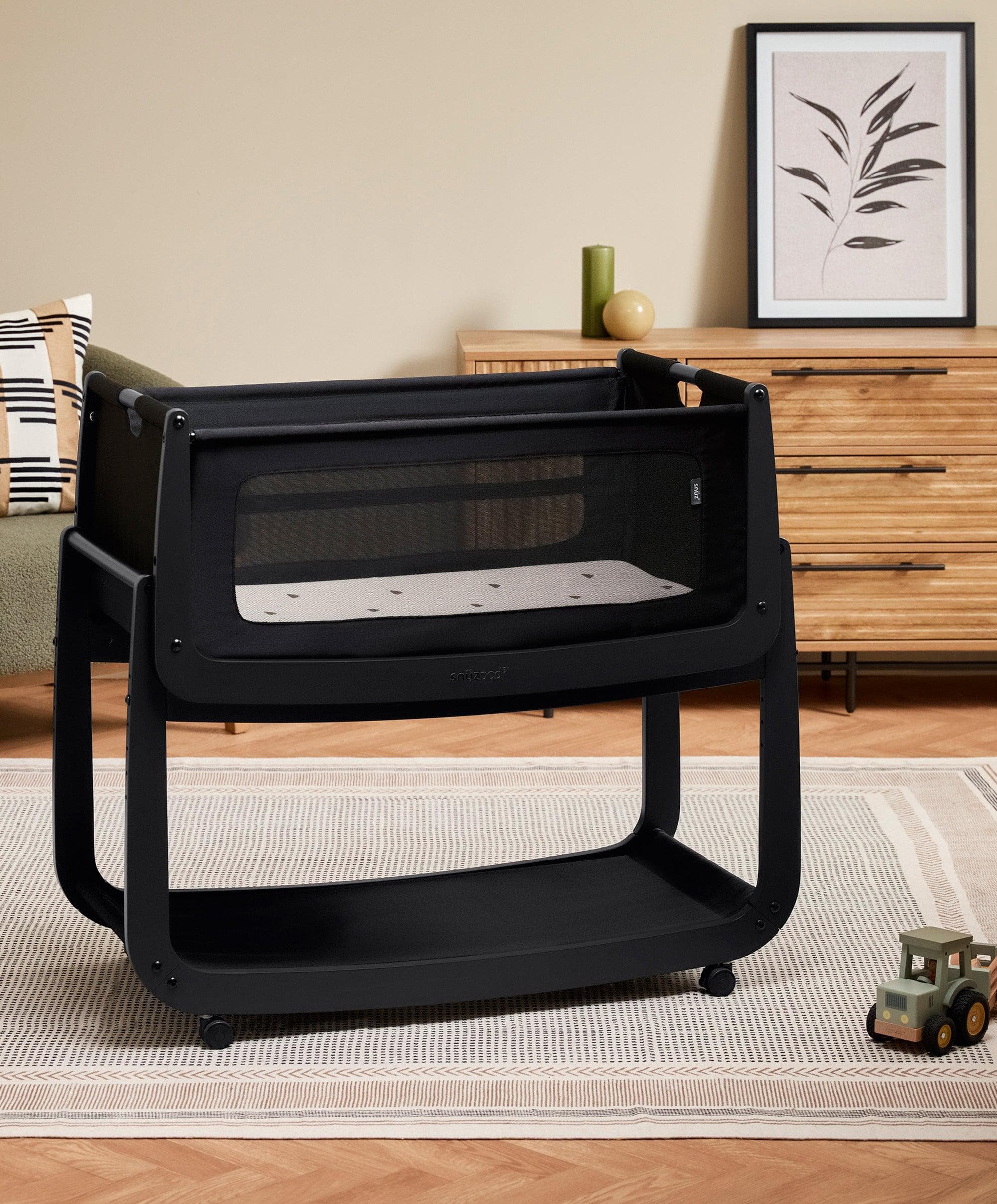 SnuzPod 5 Bedside Crib - Graphite - Image 5