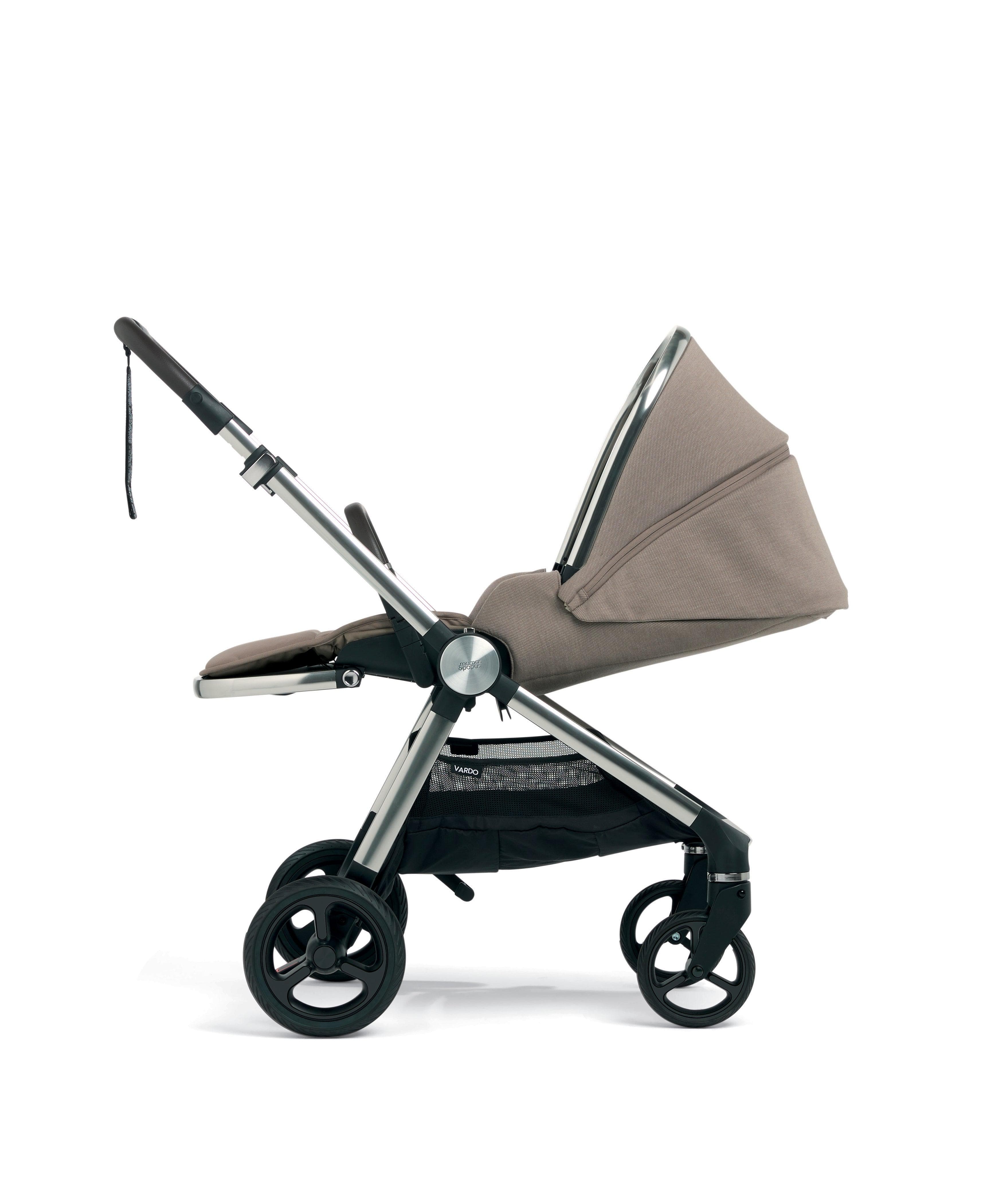 Vardo Pushchair Bundle with Cybex Cloud T+ Car Seat (9 Pieces) - Heritage - Image 7