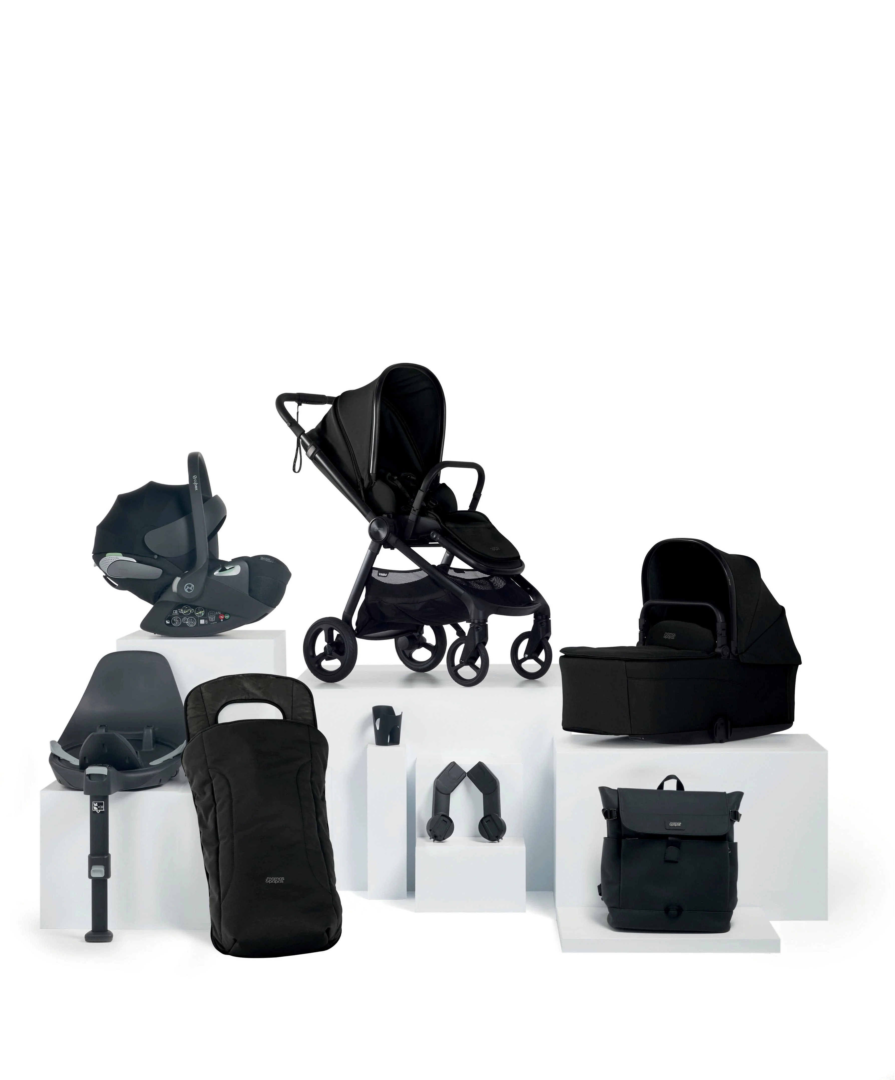 Vardo Pushchair Bundle with Cybex Cloud T+ Car Seat (8 Pieces) - Noir
