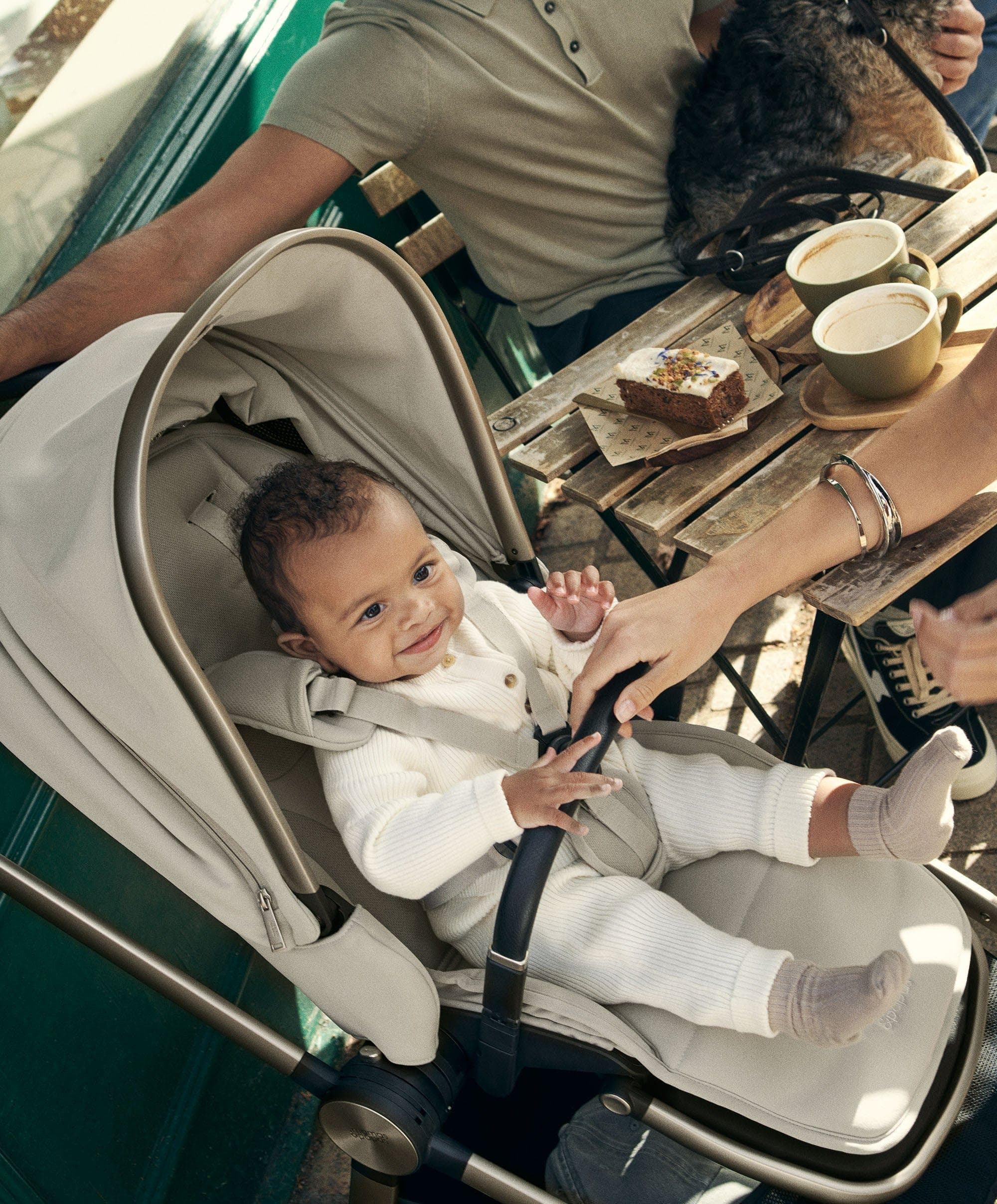 Vardo Pushchair Ultimate Newborn Bundle with Cybex Cloud T (14 Pieces) - Shell - Image 2