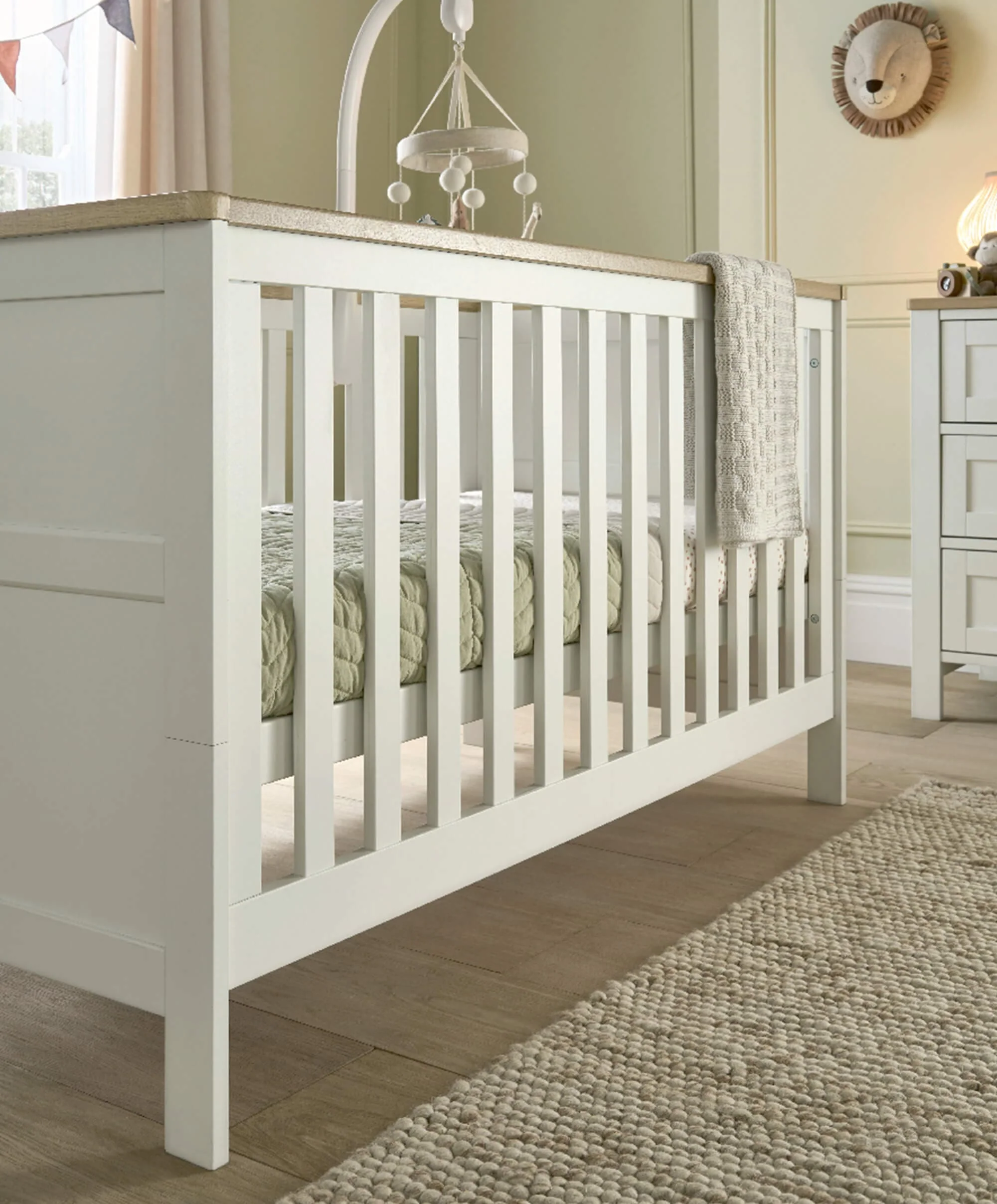 Wedmore Cotbed - White/Natural