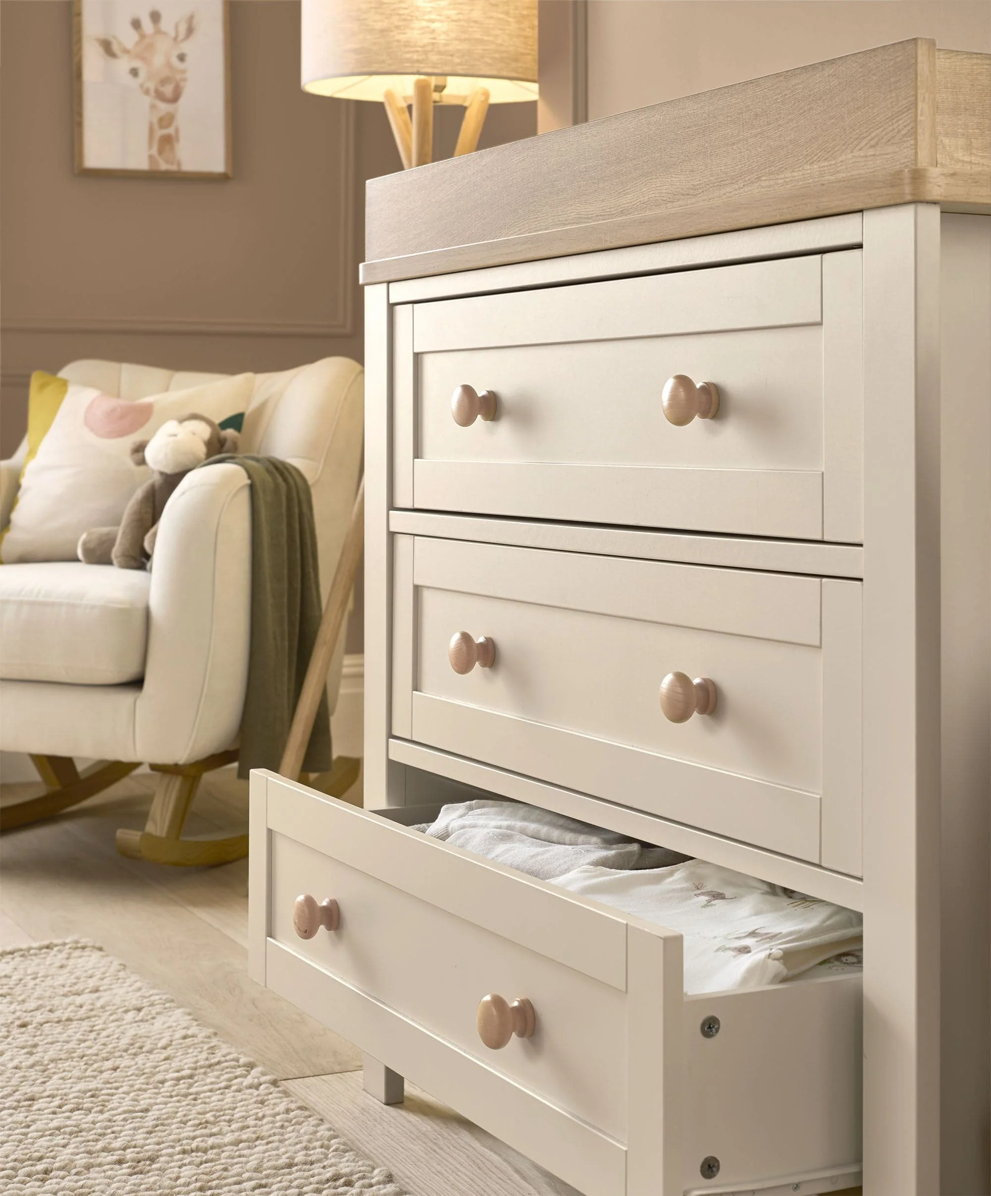Wedmore 3 Piece Cotbed Range with Dresser Changer & Wardrobe - Cashmere/Oak - Image 4